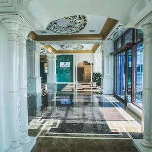 فندق Emerald